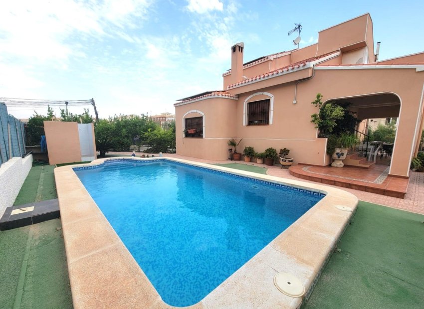 Reventa - Villa - Torrevieia - Aguas Nuevas