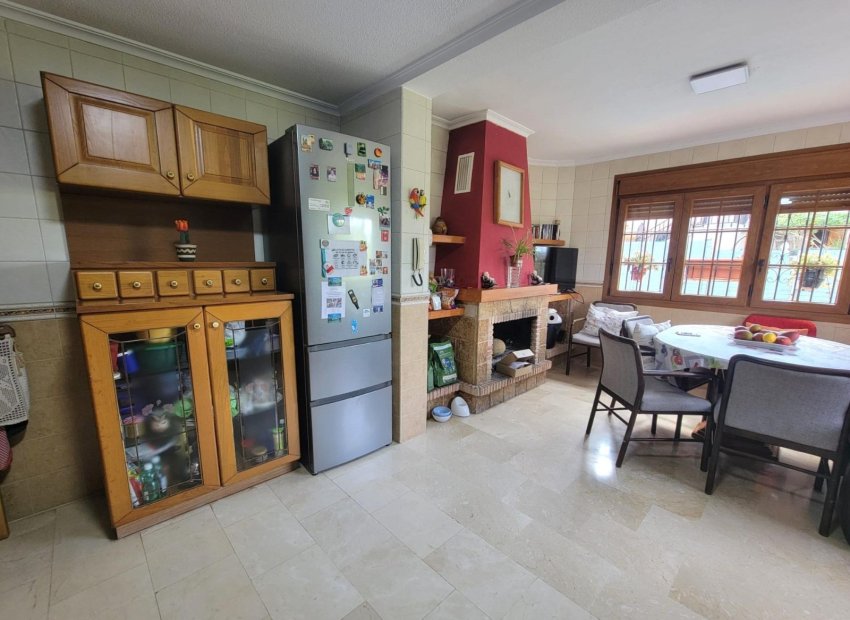 Reventa - Villa - Torrevieia - Aguas Nuevas