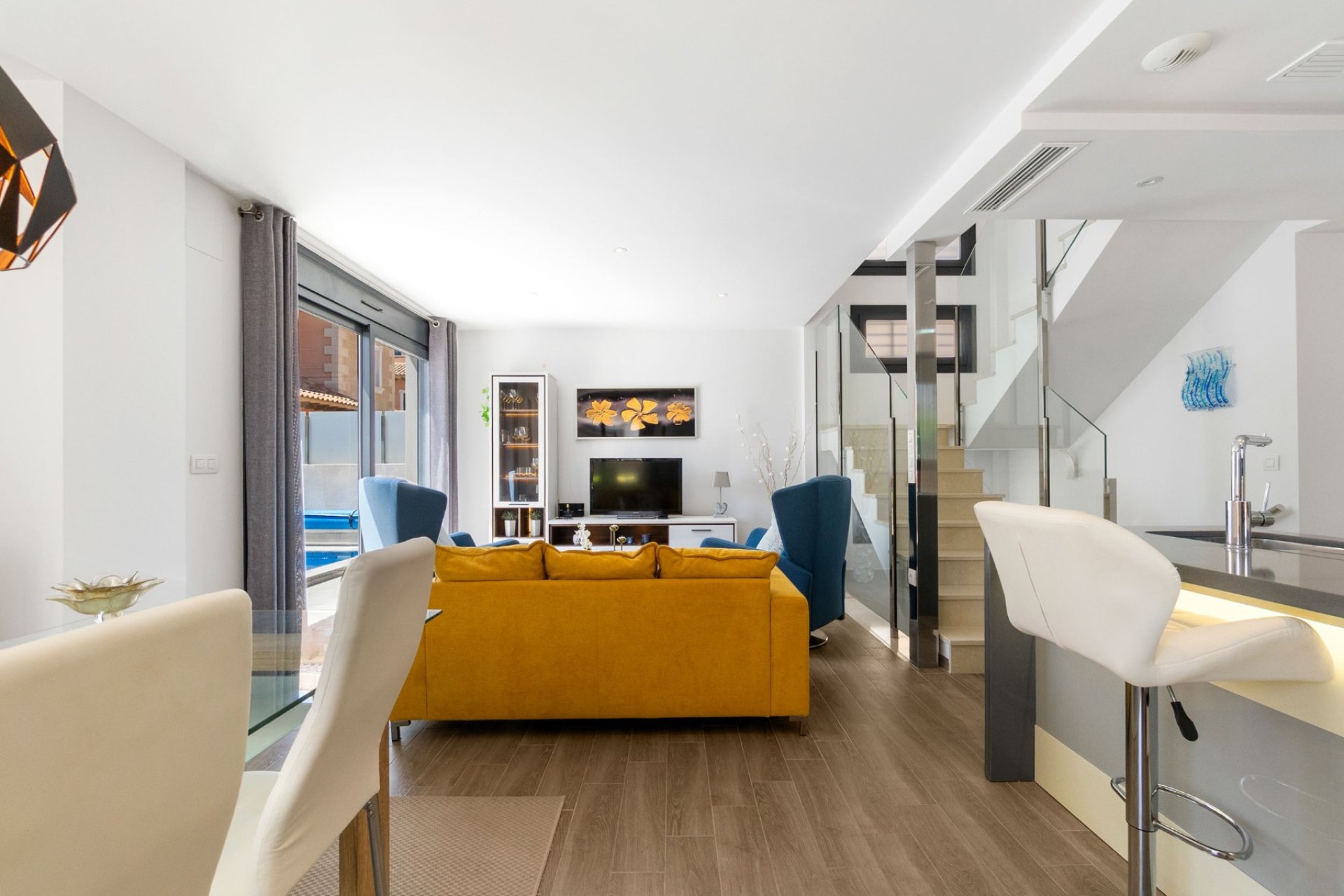 Reventa - Villa - Torrevieia - Aguas Nuevas