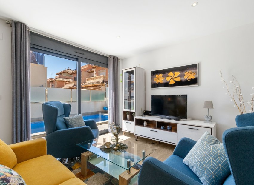 Reventa - Villa - Torrevieia - Aguas Nuevas