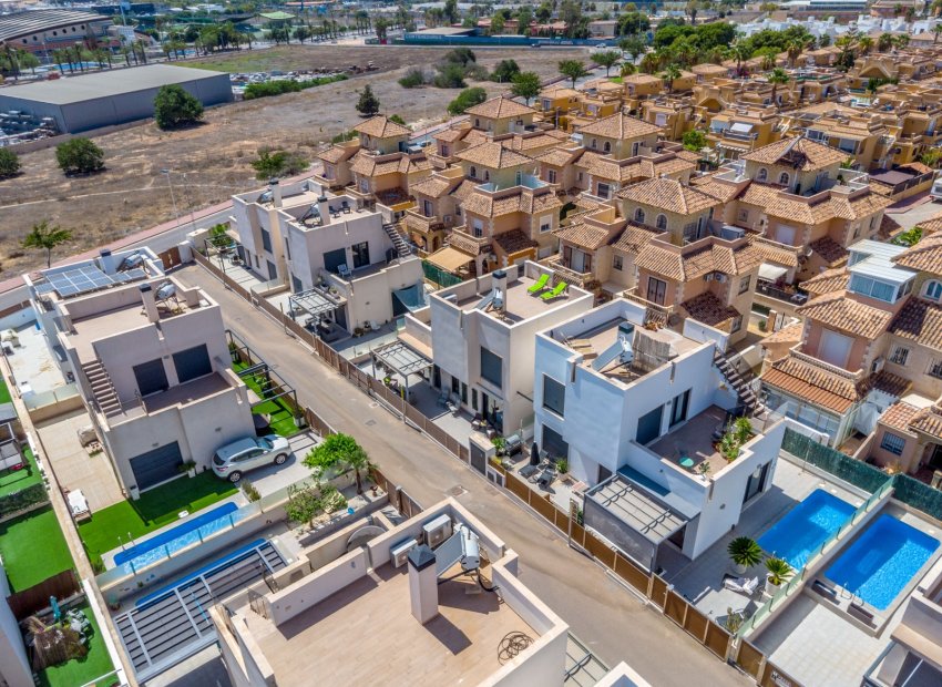 Reventa - Villa - Torrevieia - Aguas Nuevas