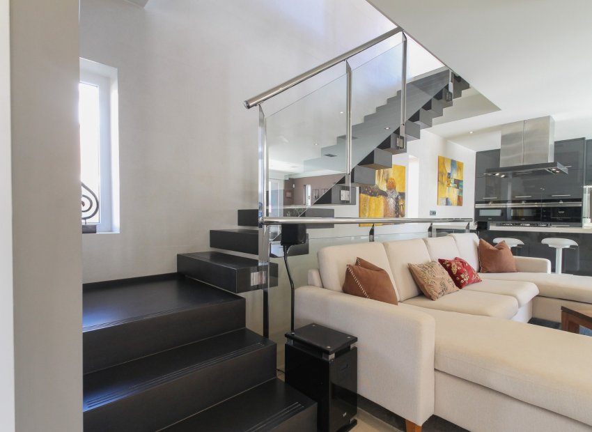 Reventa - Villa - Torrevieia - Aguas Nuevas