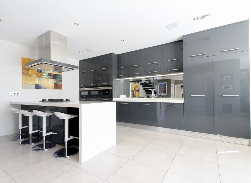 Reventa - Villa - Torrevieia - Aguas Nuevas