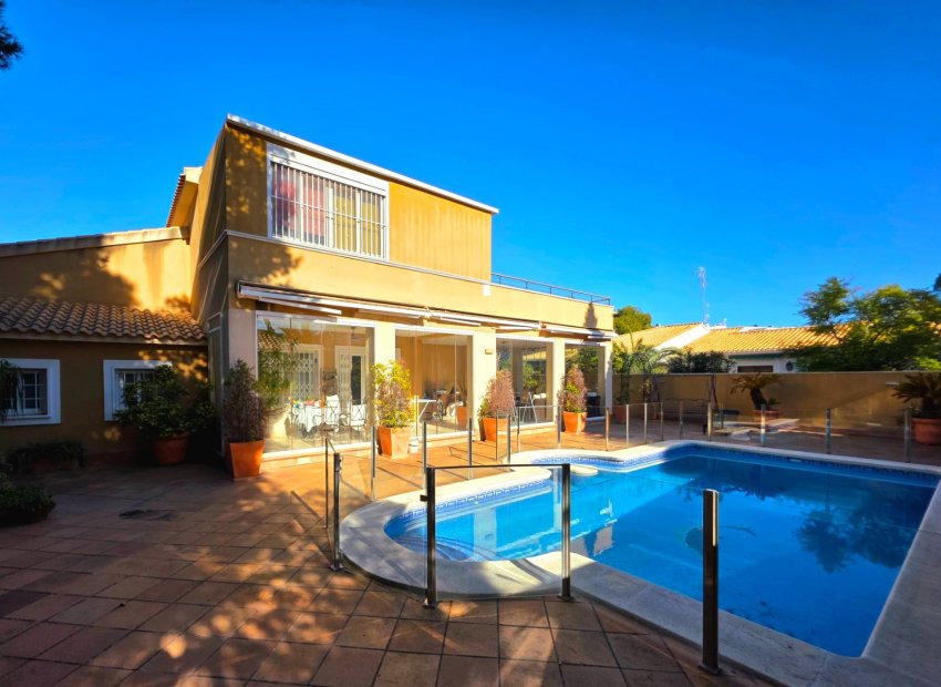 Reventa - Villa - Torrevieia - Cabo Cervera