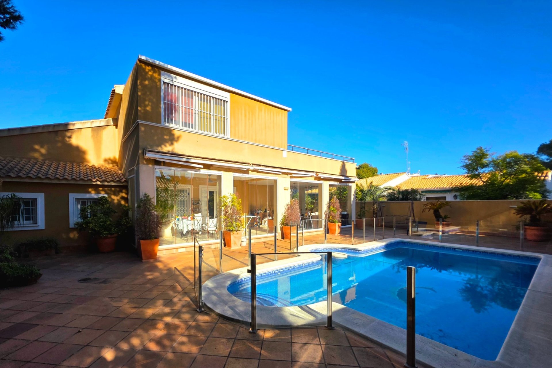 Reventa - Villa - Torrevieia - Cabo Cervera