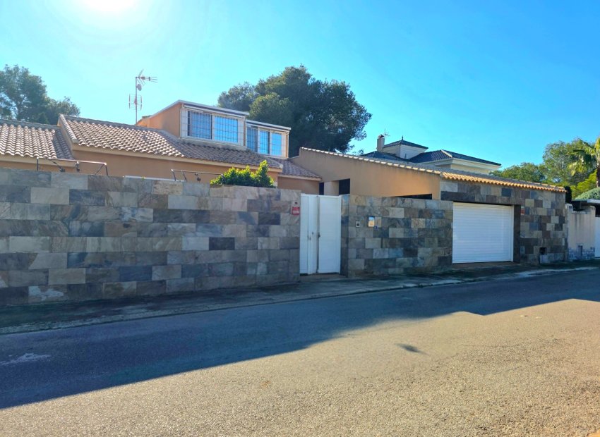 Reventa - Villa - Torrevieia - Cabo Cervera