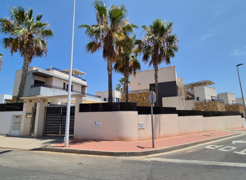Reventa - Villa - Torrevieia - Costa Blanca