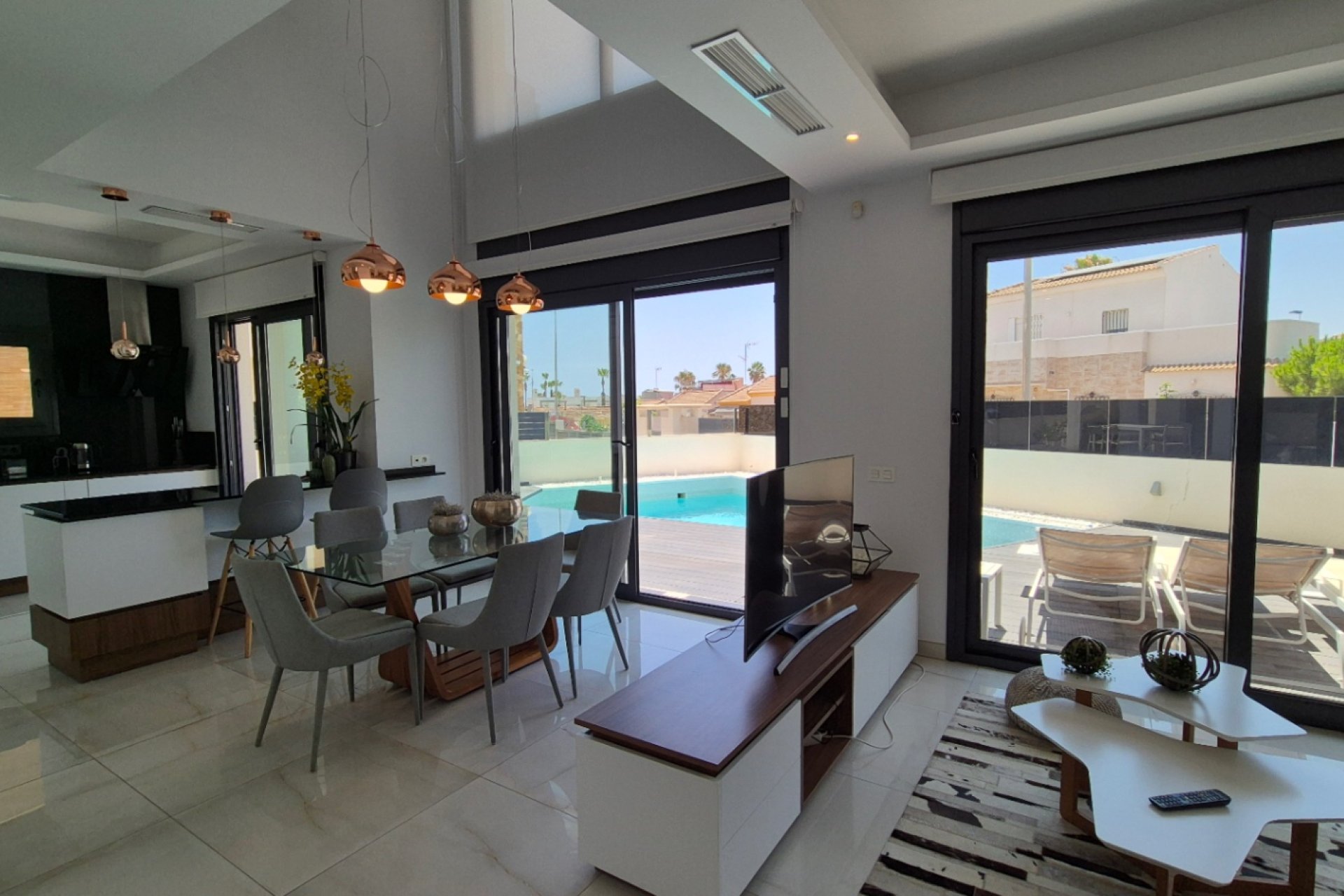 Reventa - Villa - Torrevieia - Costa Blanca