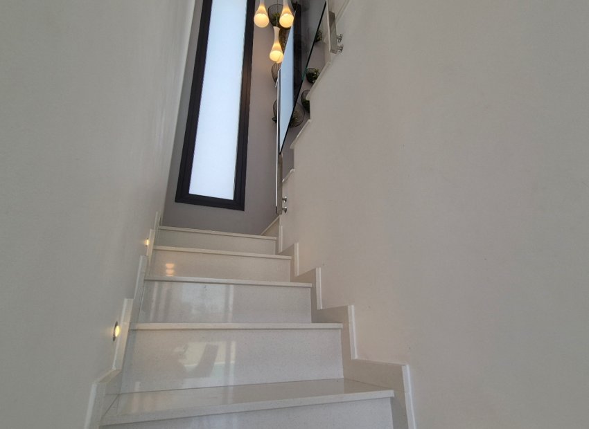 Reventa - Villa - Torrevieia - Costa Blanca