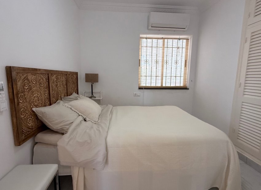 Reventa - Villa - Torrevieia - Costa Blanca