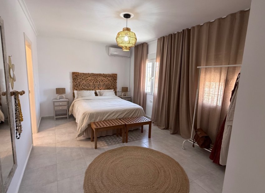 Reventa - Villa - Torrevieia - Costa Blanca