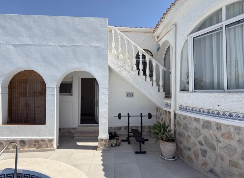 Reventa - Villa - Torrevieia - Costa Blanca