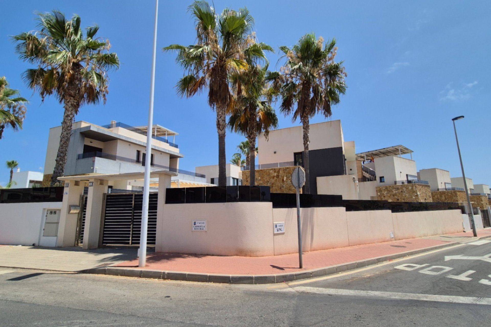 Reventa - Villa - Torrevieia - Costa Blanca
