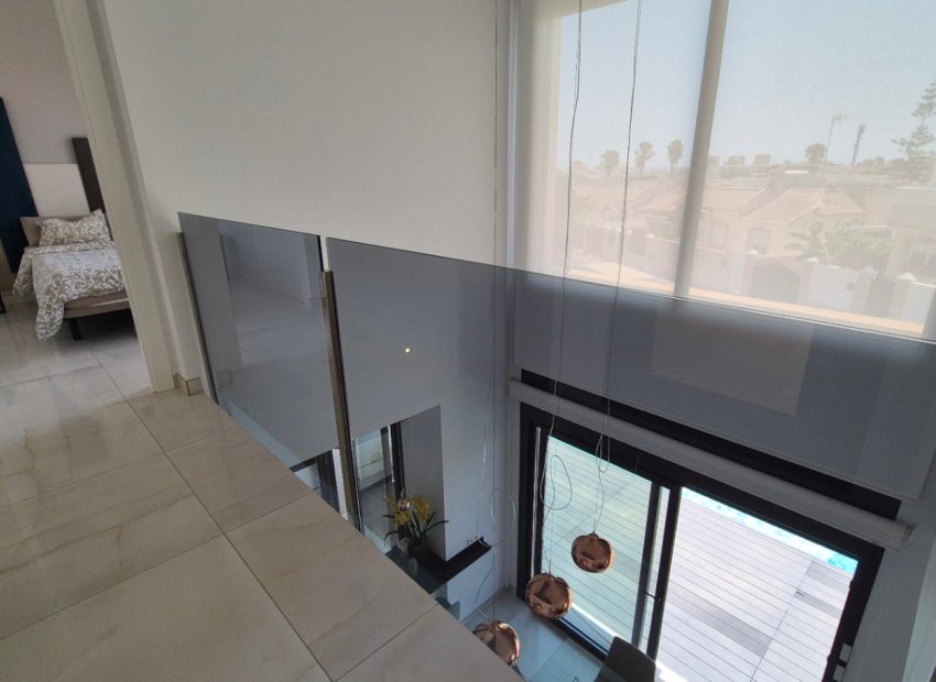 Reventa - Villa - Torrevieia - Costa Blanca