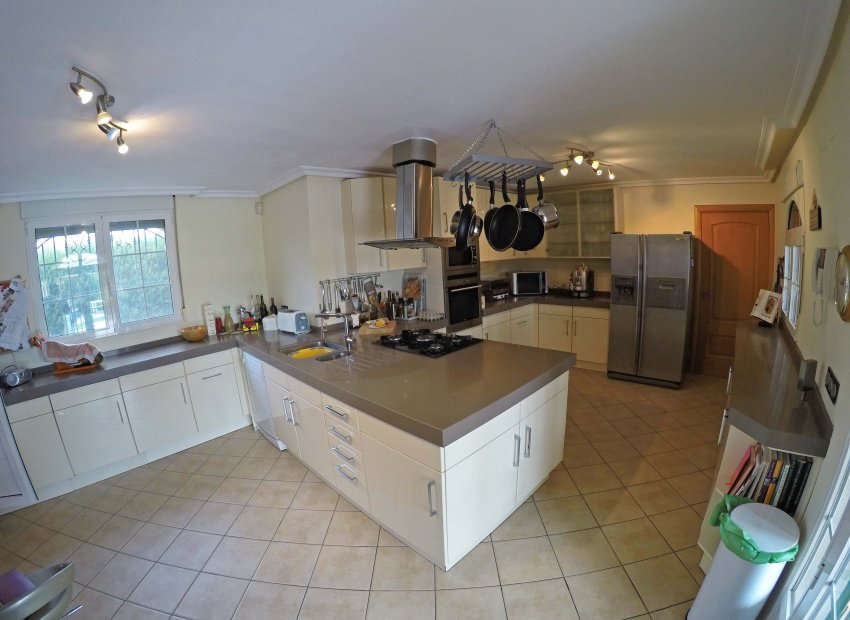 Reventa - Villa - Torrevieia - El Chaparral