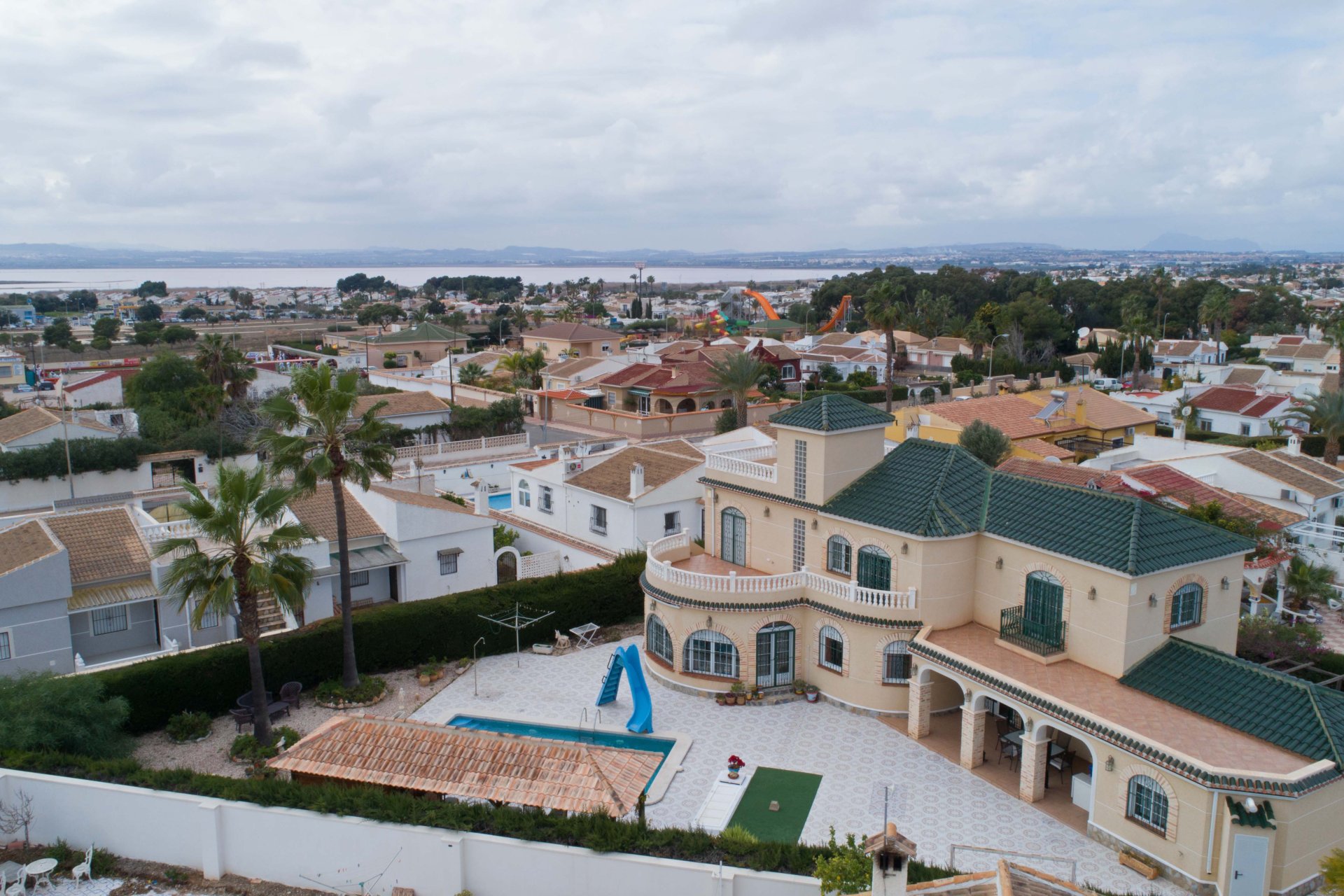 Reventa - Villa - Torrevieia - El Chaparral