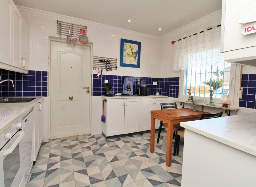 Reventa - Villa - Torrevieia - El Chaparral