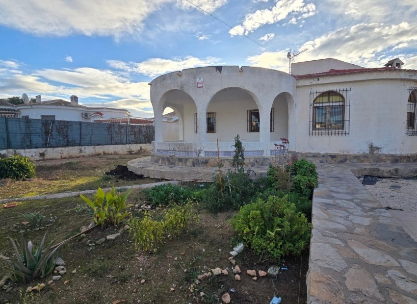 Reventa - Villa - Torrevieia - El Chaparral