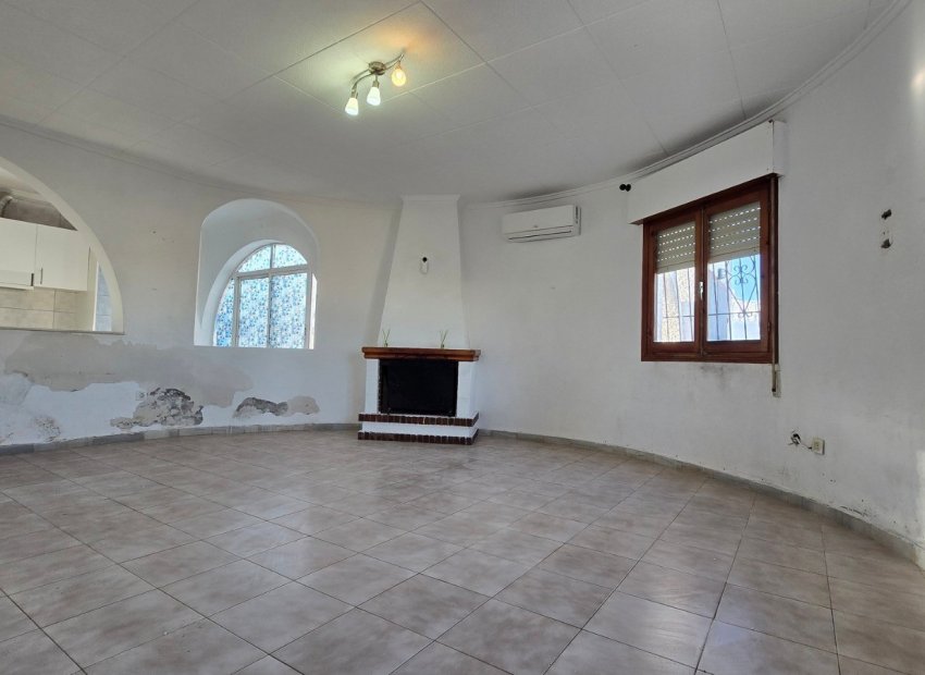 Reventa - Villa - Torrevieia - El Chaparral