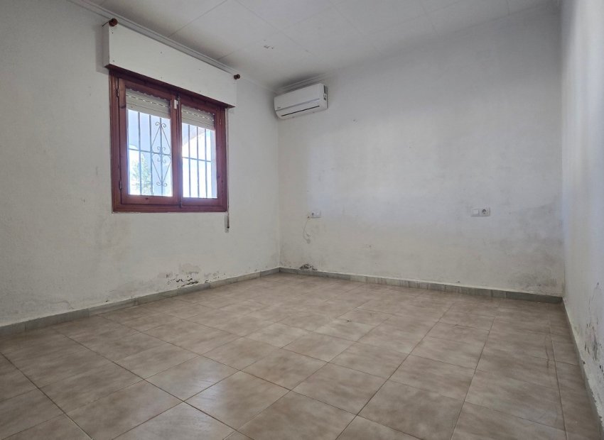 Reventa - Villa - Torrevieia - El Chaparral