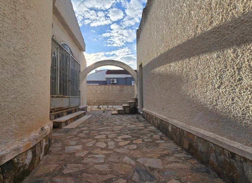 Reventa - Villa - Torrevieia - El Chaparral