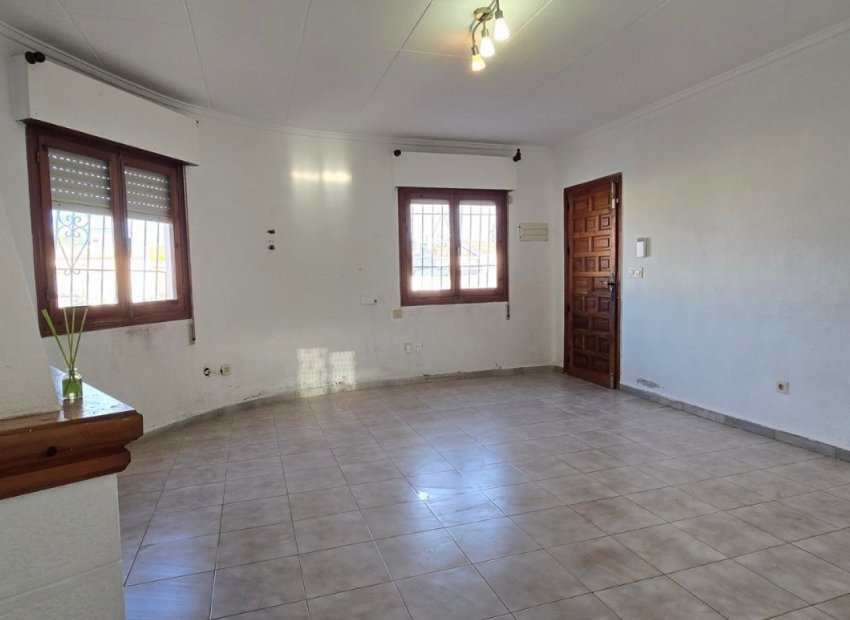 Reventa - Villa - Torrevieia - El Chaparral