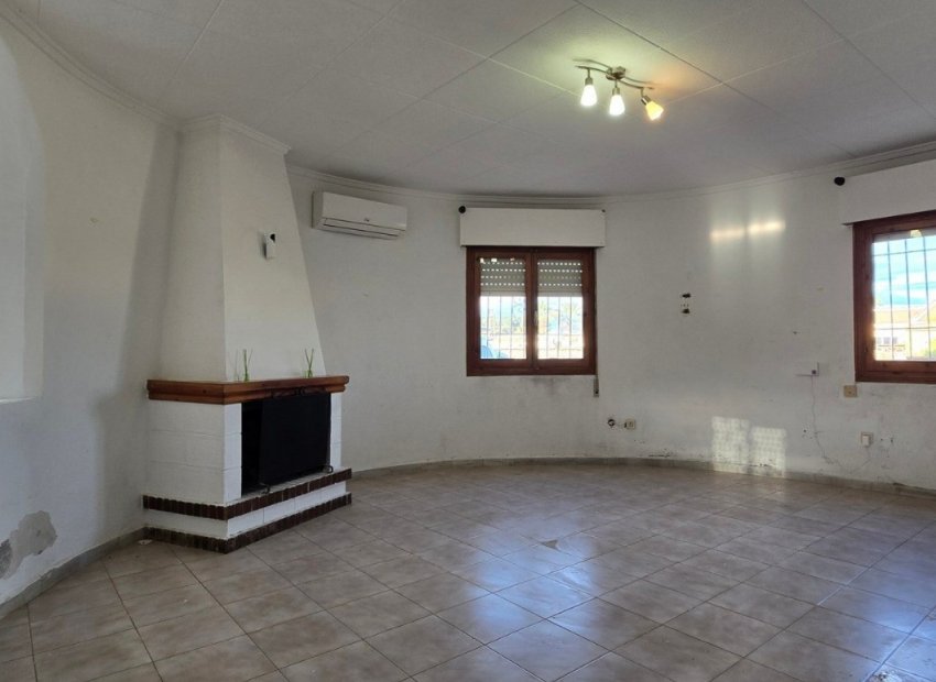 Reventa - Villa - Torrevieia - El Chaparral