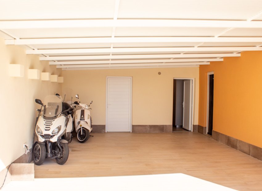 Reventa - Villa - Torrevieia - La Siesta