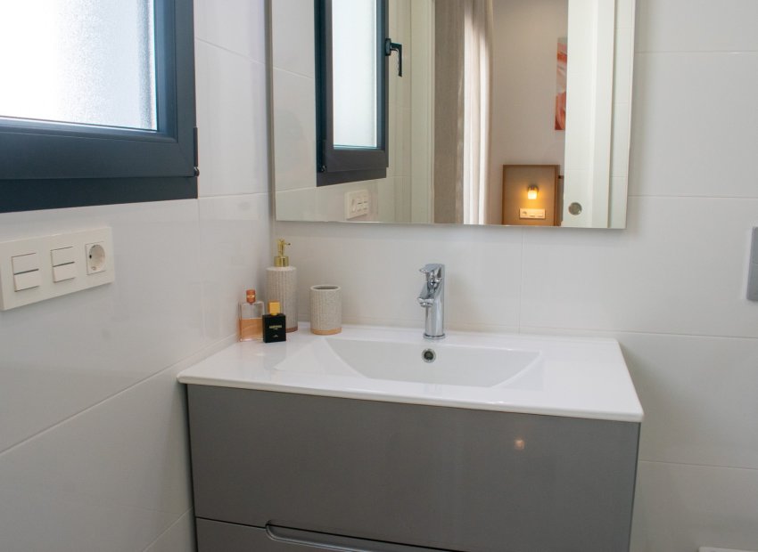 Reventa - Villa - Torrevieia - La Siesta