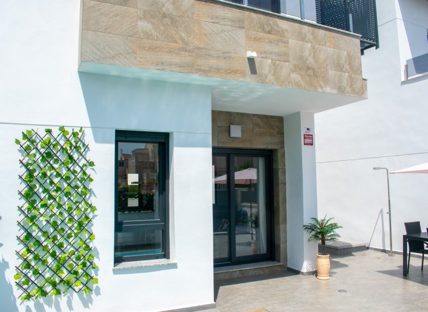 Reventa - Villa - Torrevieia - La Siesta