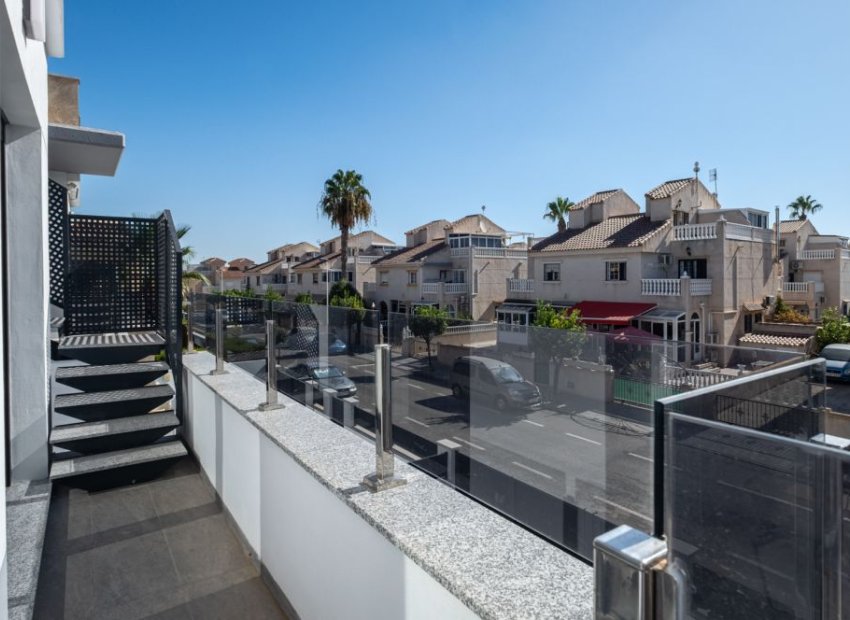 Reventa - Villa - Torrevieia - La Siesta