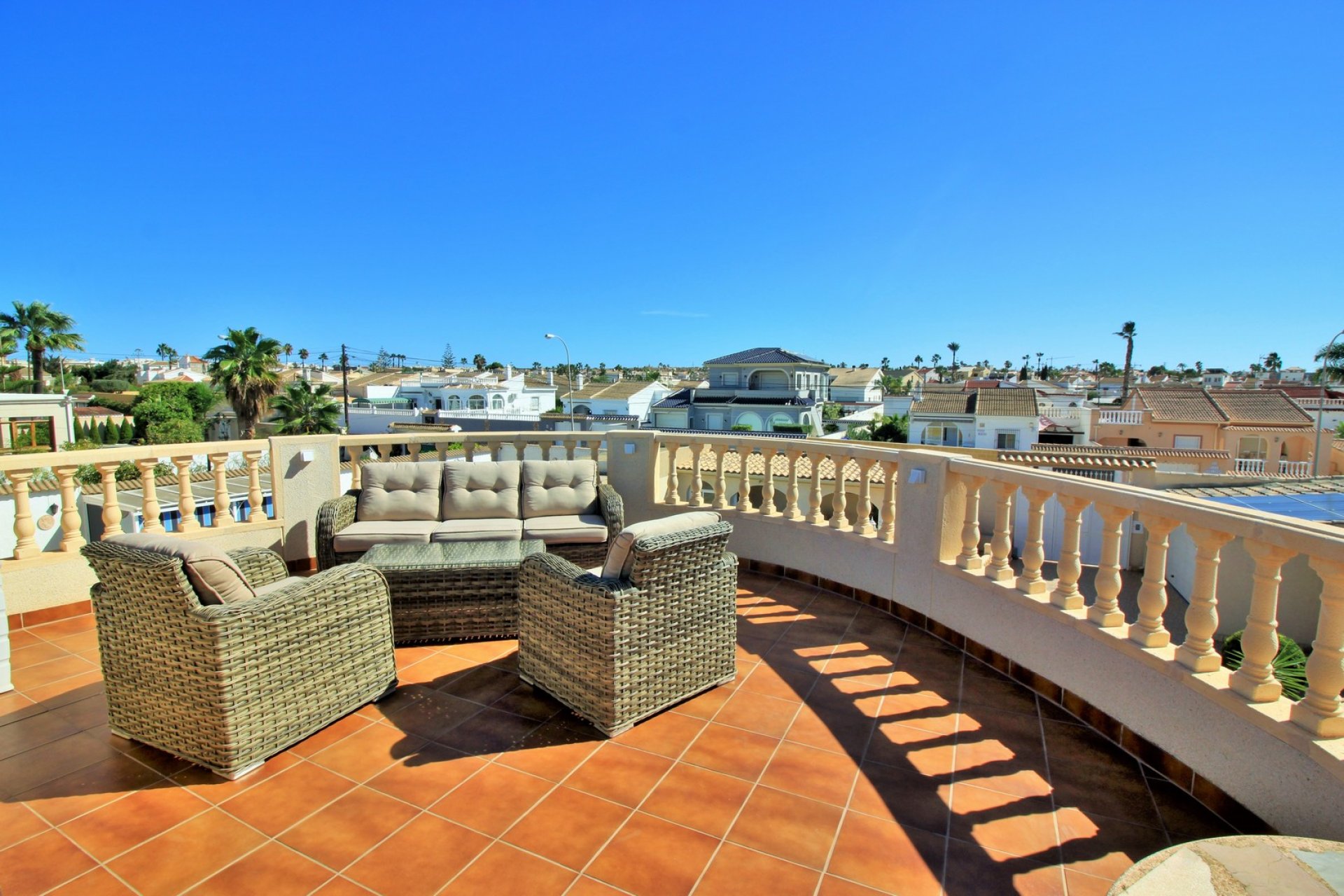 Reventa - Villa - Torrevieia - La Siesta