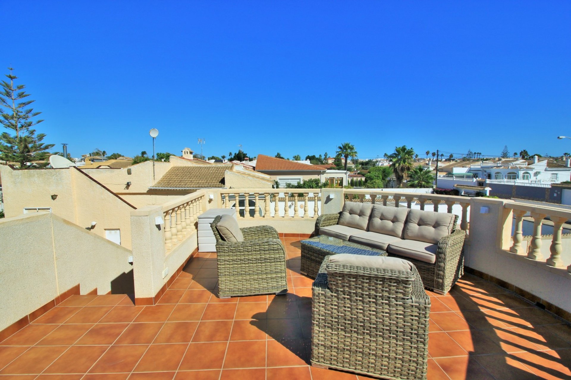 Reventa - Villa - Torrevieia - La Siesta
