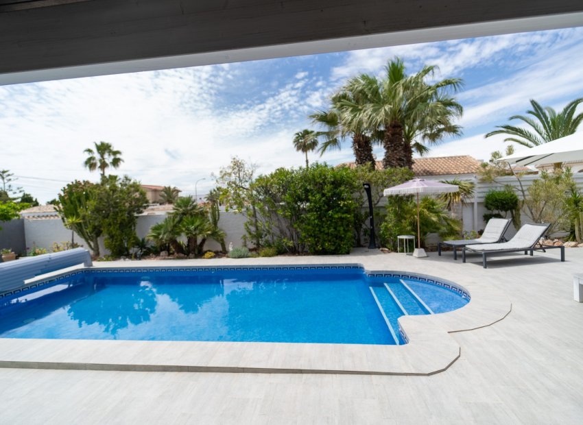 Reventa - Villa - Torrevieia - La Siesta
