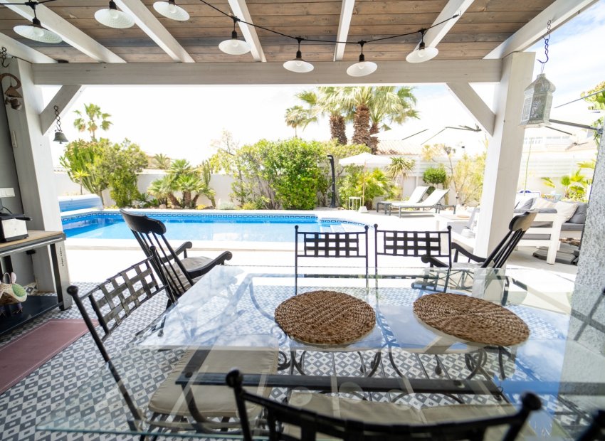 Reventa - Villa - Torrevieia - La Siesta