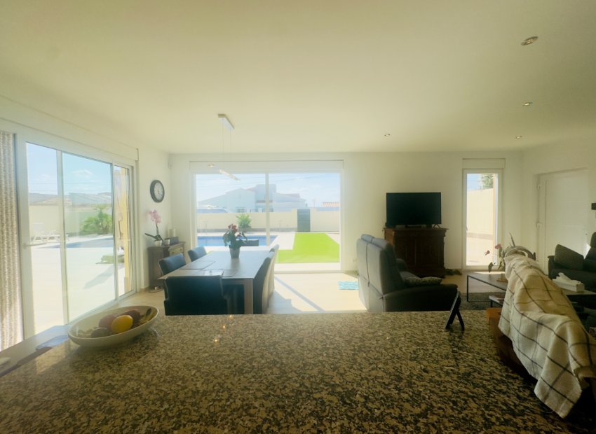 Reventa - Villa - Torrevieia - La Siesta