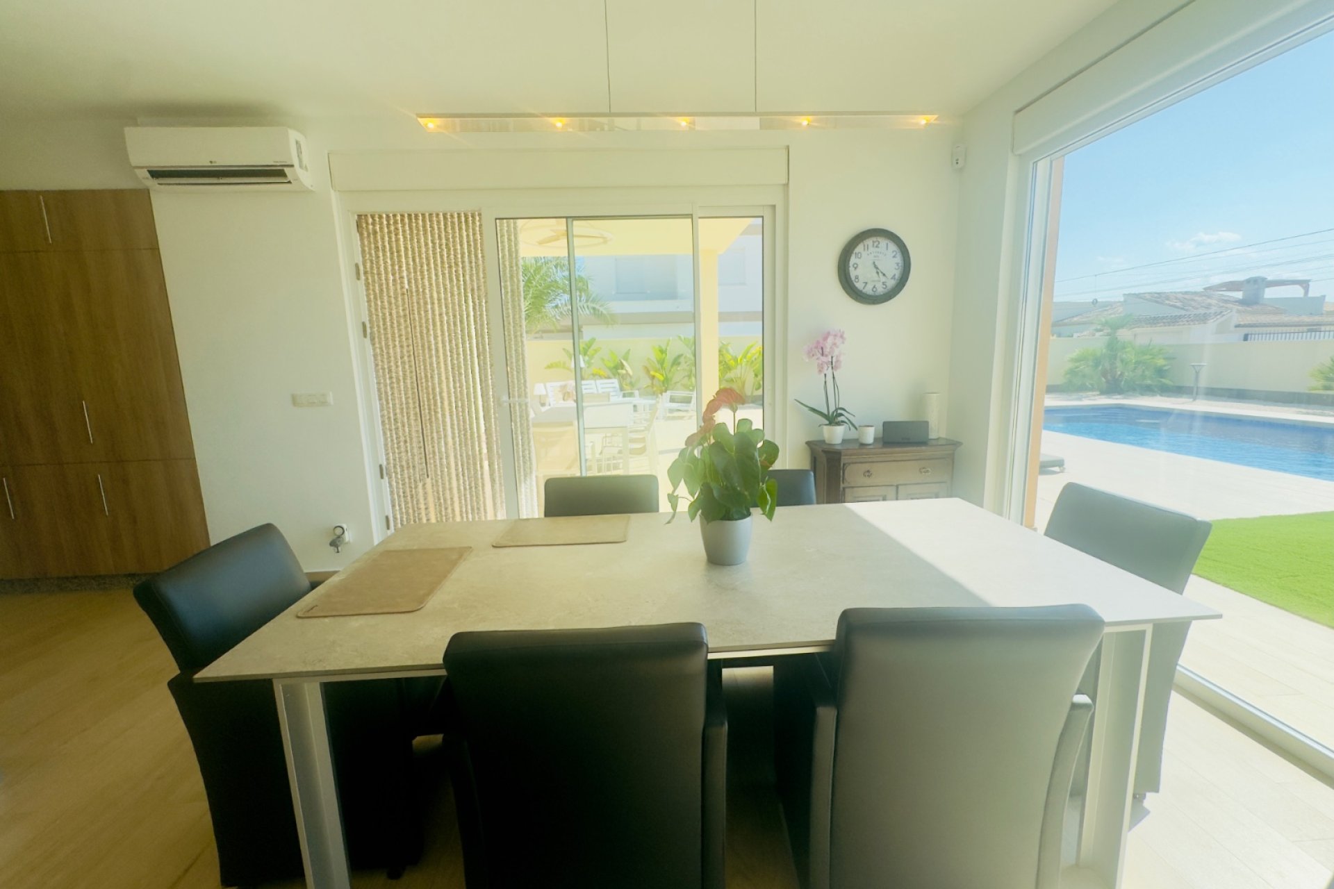 Reventa - Villa - Torrevieia - La Siesta