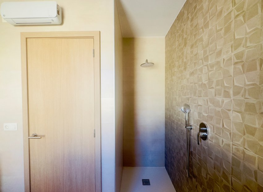 Reventa - Villa - Torrevieia - La Siesta