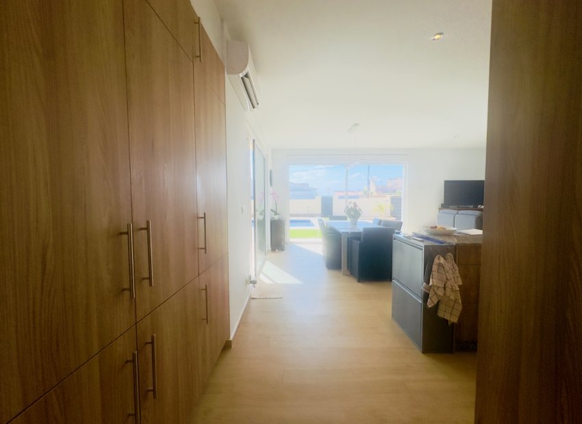 Reventa - Villa - Torrevieia - La Siesta