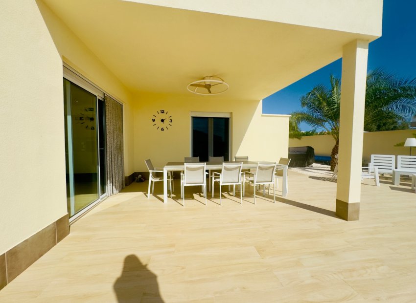 Reventa - Villa - Torrevieia - La Siesta