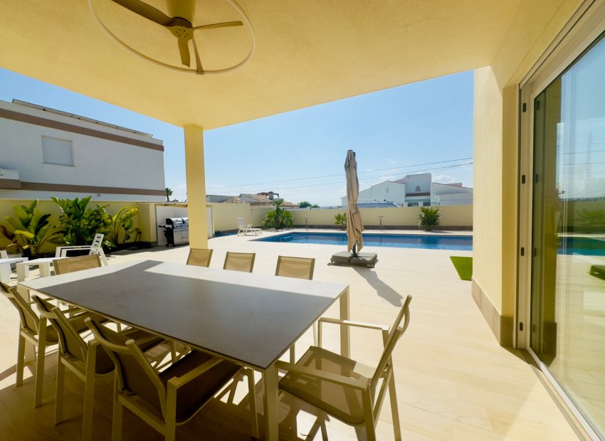 Reventa - Villa - Torrevieia - La Siesta