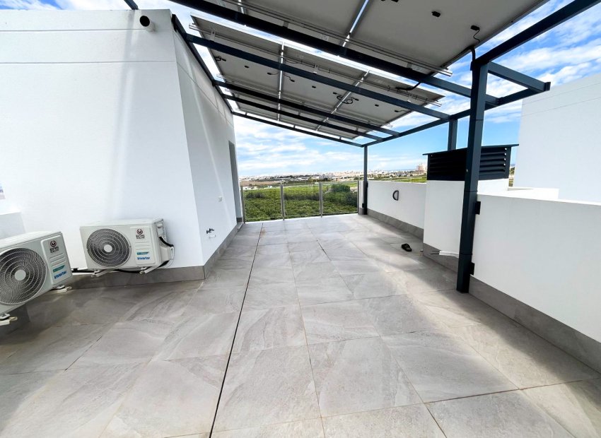 Reventa - Villa - Torrevieia - Los Altos