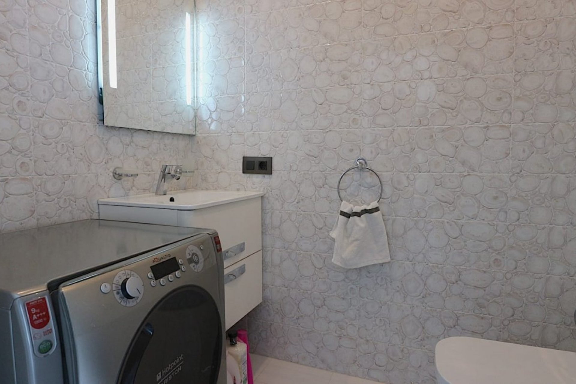 Reventa - Villa - Torrevieia - Los Angeles