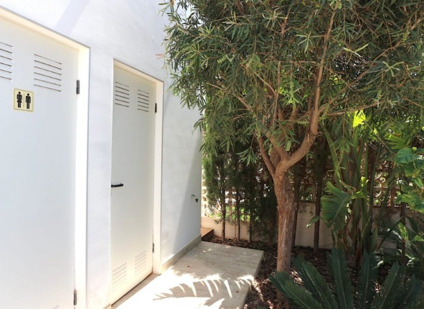 Reventa - Villa - Torrevieia - Los Angeles