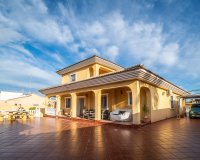 Reventa - Villa - Torrevieia - LOS BALCONES - LOS ALTOS