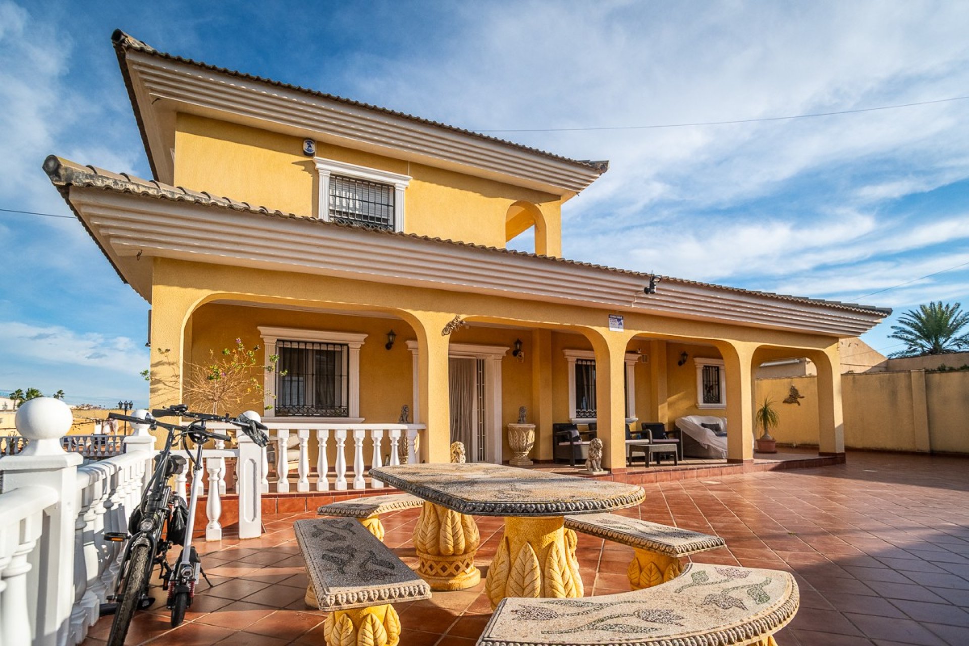 Reventa - Villa - Torrevieia - LOS BALCONES - LOS ALTOS