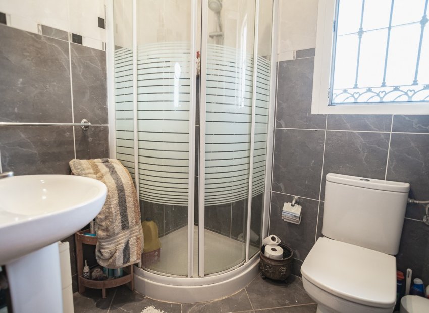 Reventa - Villa - Torrevieia - LOS BALCONES - LOS ALTOS