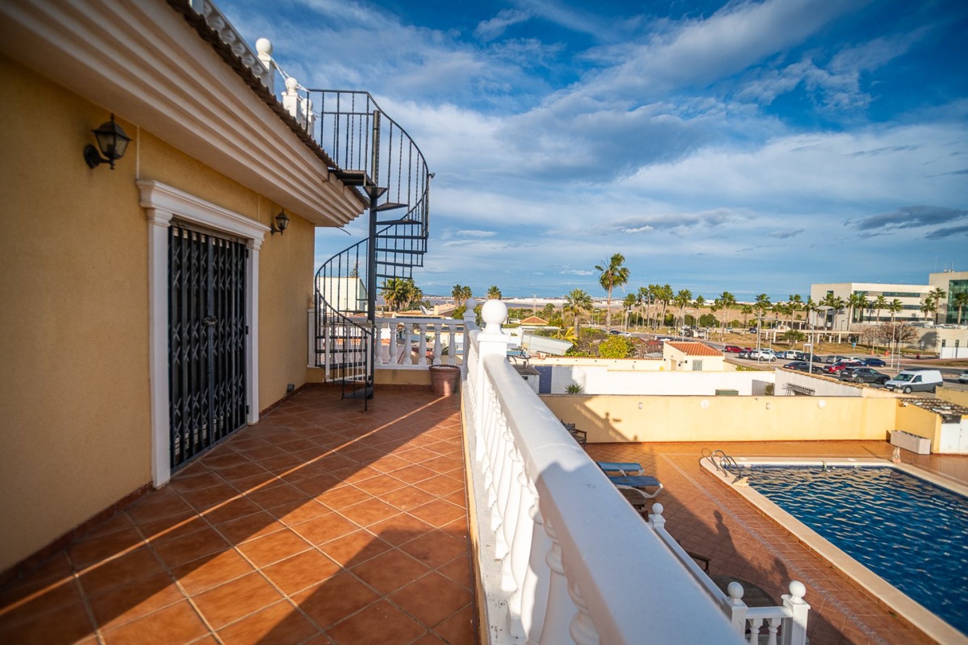 Reventa - Villa - Torrevieia - LOS BALCONES - LOS ALTOS