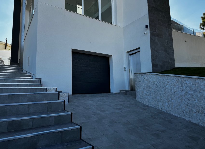 Reventa - Villa - Torrevieia - Los Balcones