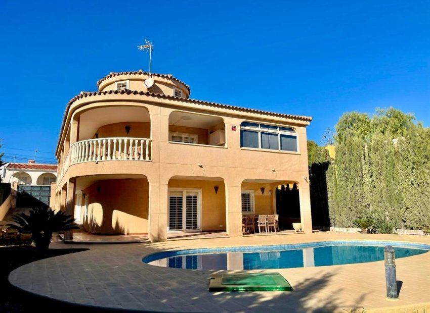 Reventa - Villa - Torrevieia - Los Balcones